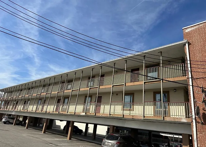 B'More Inn Motel